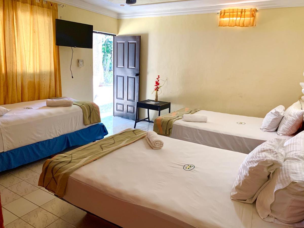 Hotel Green River Ісамаль Екстер'єр фото